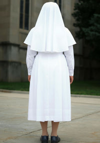 Spiritual White Nun Habit Designed for Devotion